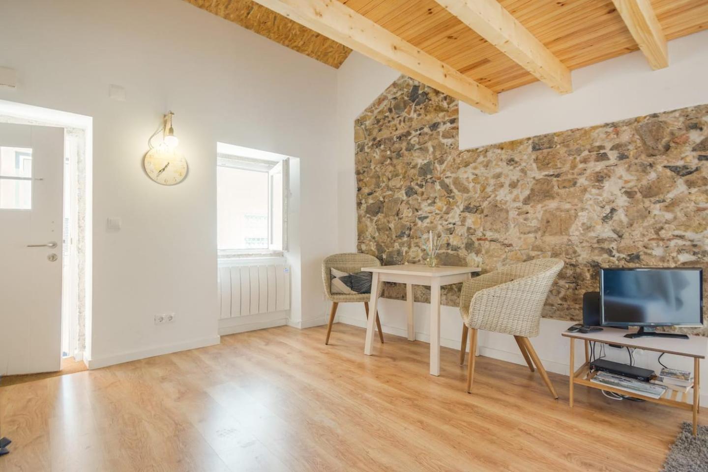 Classic Lisbon Homes: Bright & Central In Belem Luaran gambar